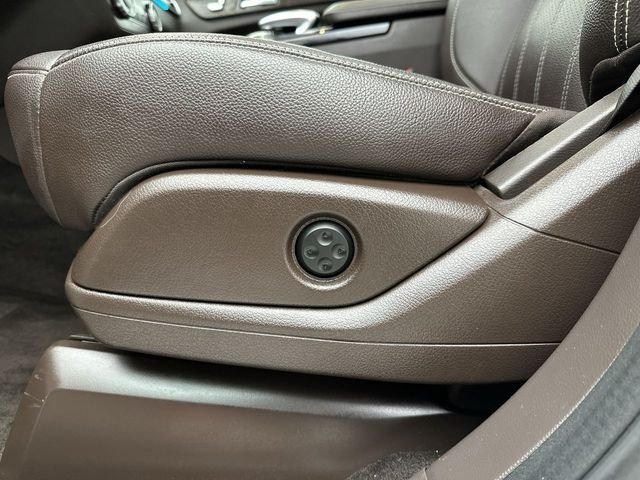 Used 2019 White Mercedes-Benz GLS 450 image 12