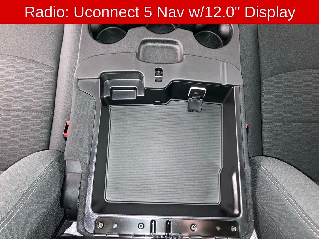 2025 RAM 2500 Tradesman - Photo 12