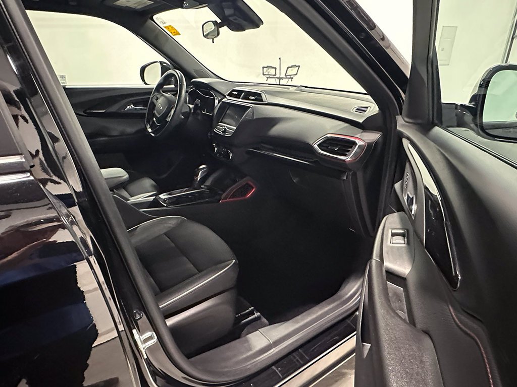 Used 2023 Black Chevrolet RS image 23