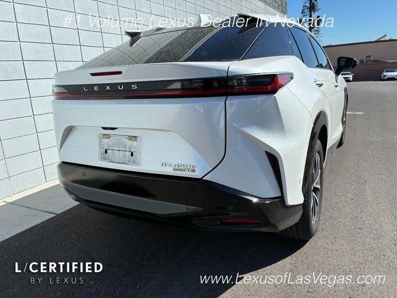 Certified Used 2023 White Pearl Lexus 450e Premium image 3