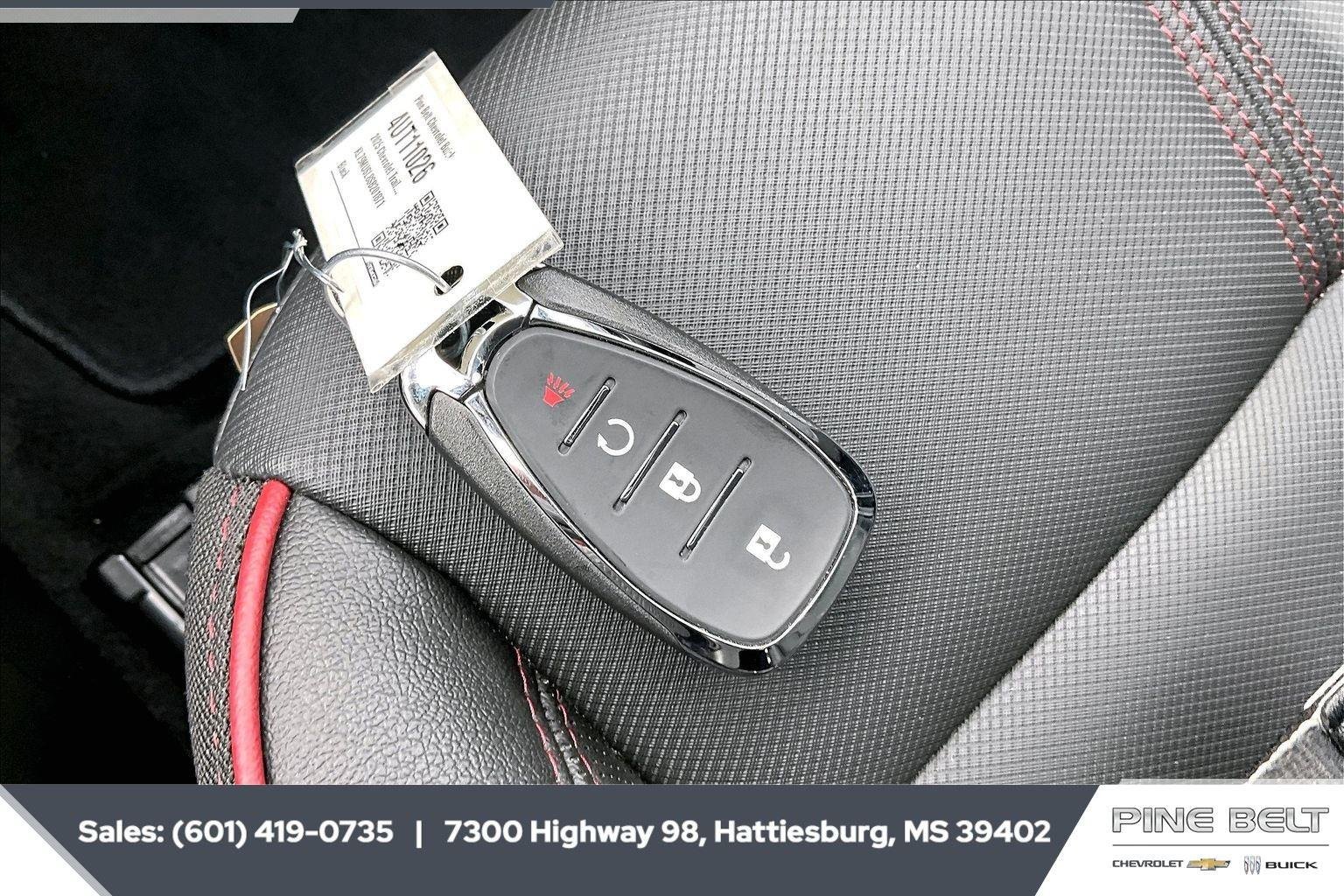 Used 2025 Mosaic Black Metallic Chevrolet RS image 10