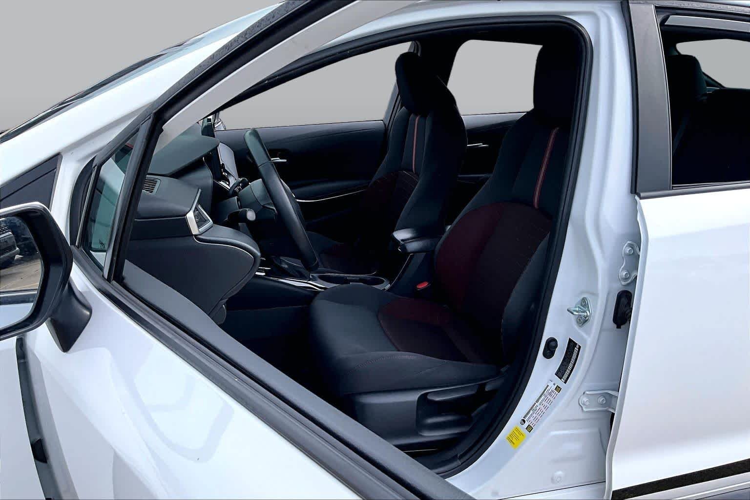 Used 2023 Ice Cap Toyota SE image 8