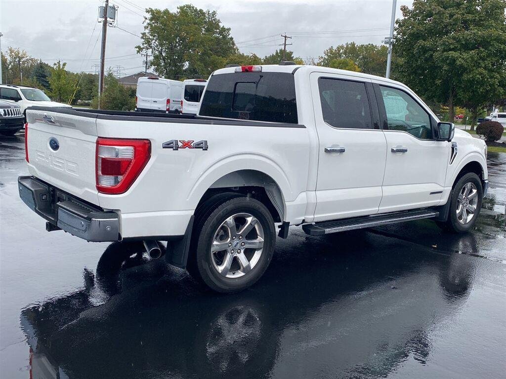 Used 2021 Star White Metallic Tri-Coat Ford LARIAT image 11