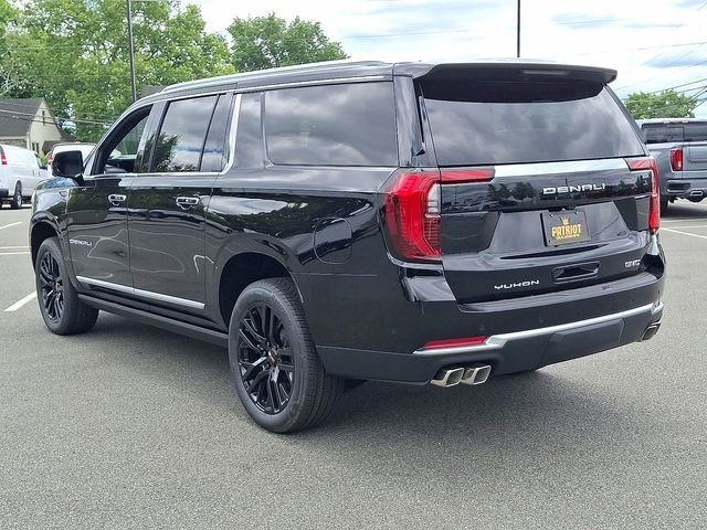 2026 GMC Yukon XL Denali - Photo 17