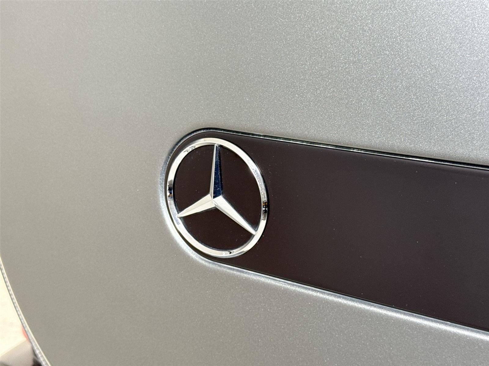 Used 2020 Selenite Grey Metallic Mercedes-Benz G 550 image 37