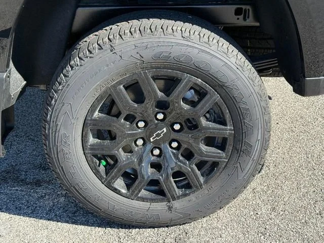 2026 Chevrolet Colorado Work Truck - Photo 4