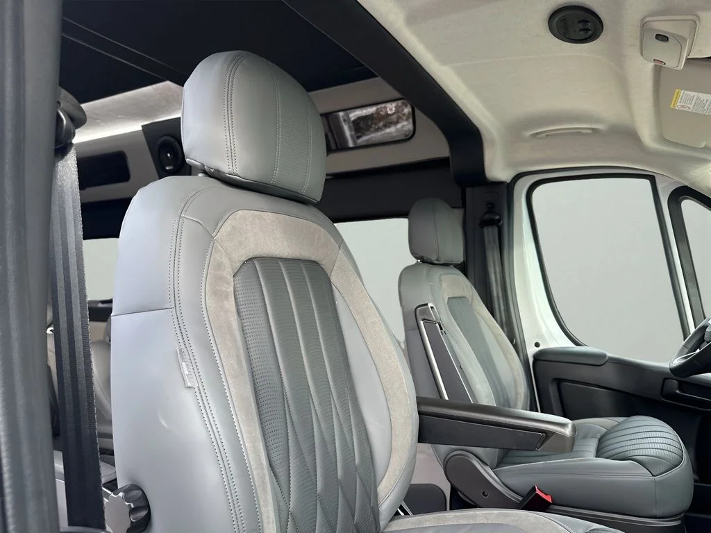 2025 RAM ProMaster Window Van Base - Photo 17