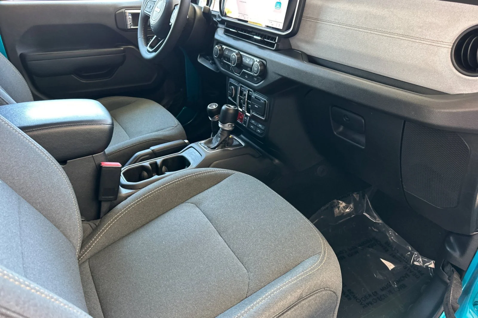Used 2024 BIKINI PEARL Jeep Willys image 16