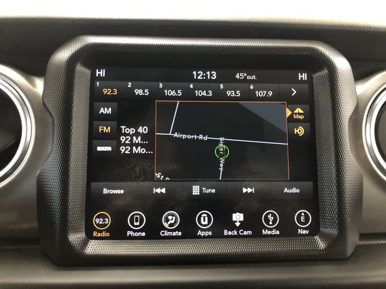Used 2018 Ocean Blue Metallic Clearcoat Jeep Sahara image 10