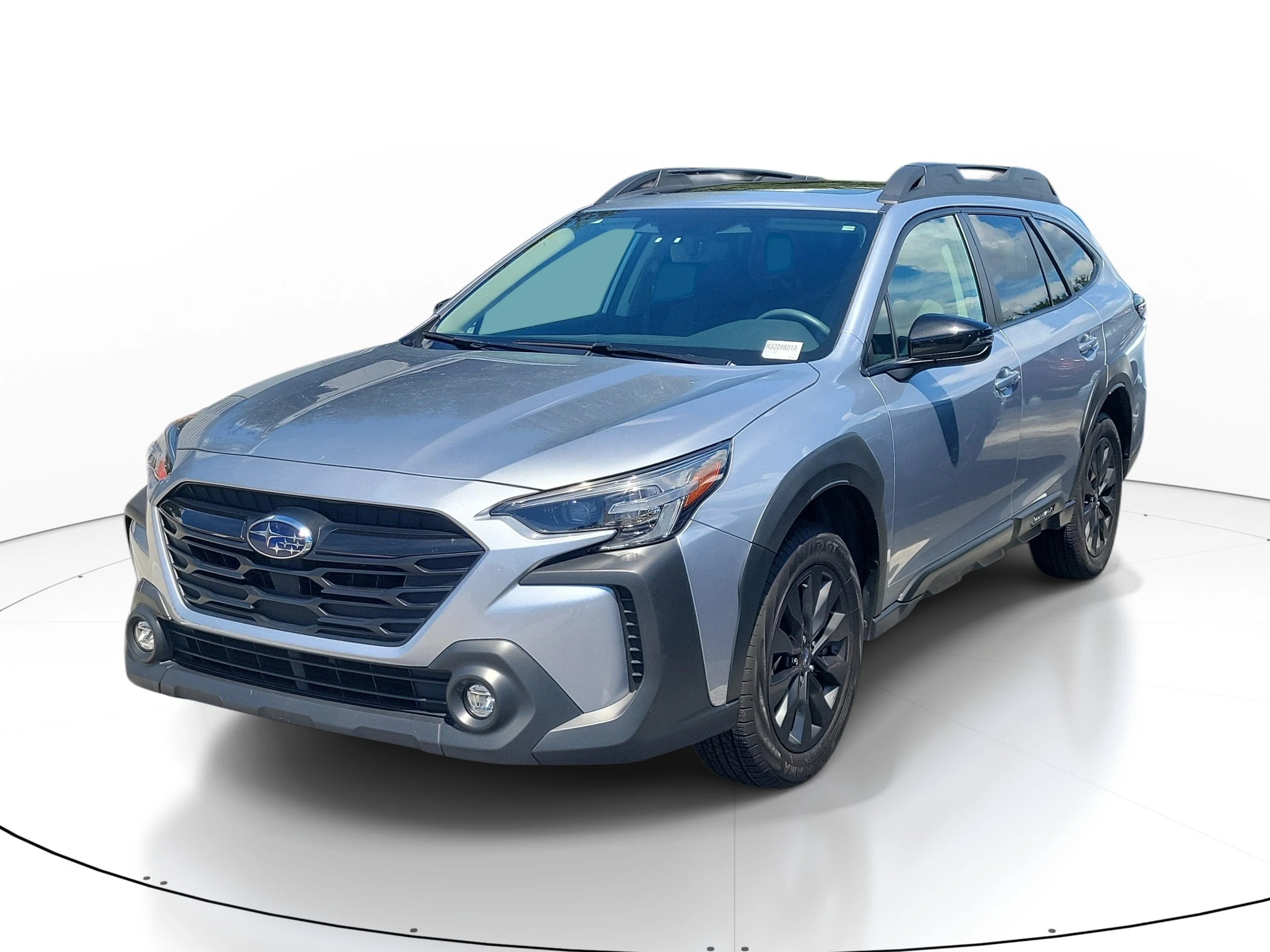 Used 2024 Ice Silver Metallic Subaru Onyx Edition image 3