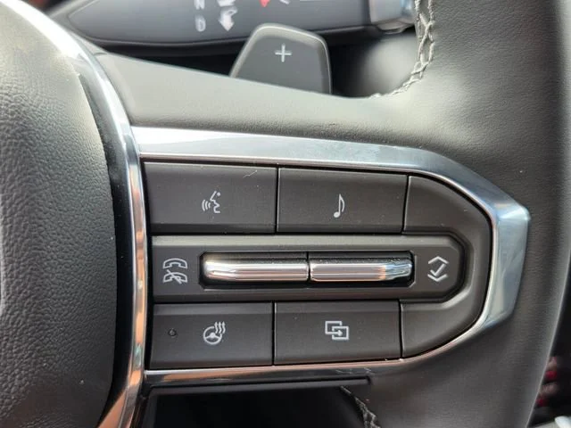 2026 GMC Yukon XL Denali - Photo 17