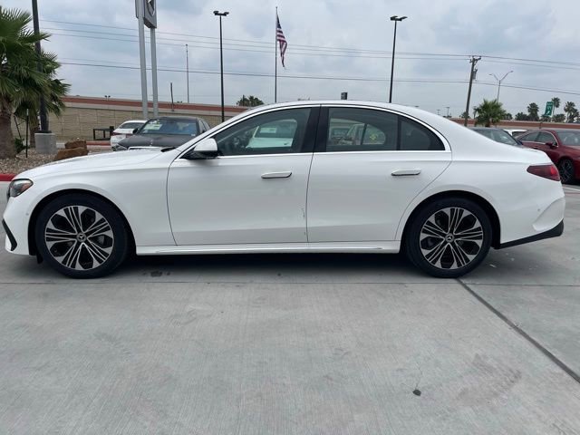 2025 Mercedes-Benz E-Class E350 - Photo 32