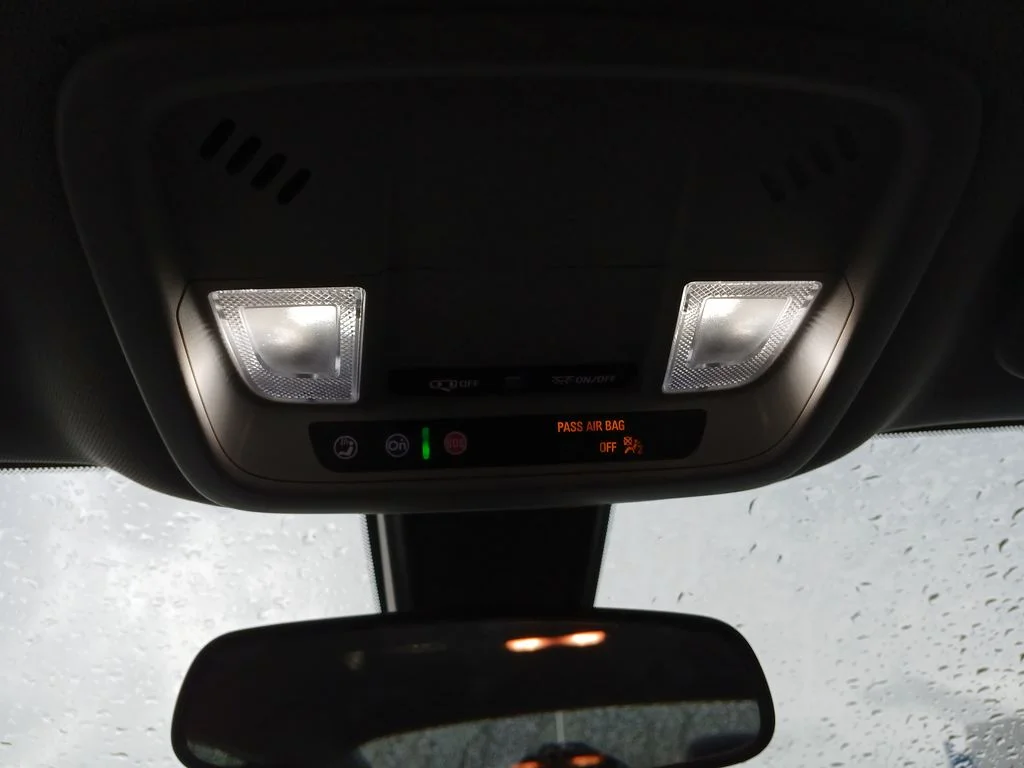 Used 2022 Silver Chevrolet LT image 19