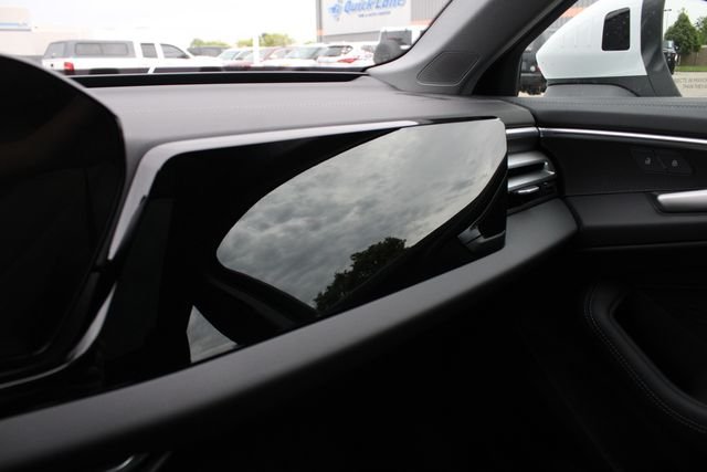Used 2025 Glacier White Metallic Audi 2.0T Premium image 20