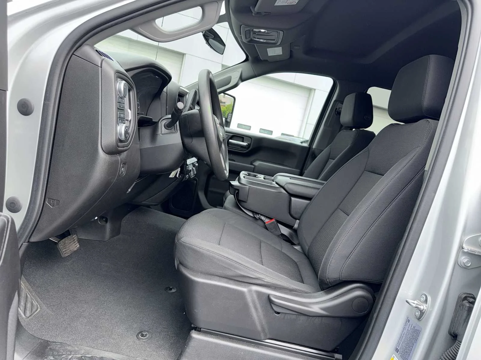 Used 2023 Quicksilver Metallic GMC Pro image 9