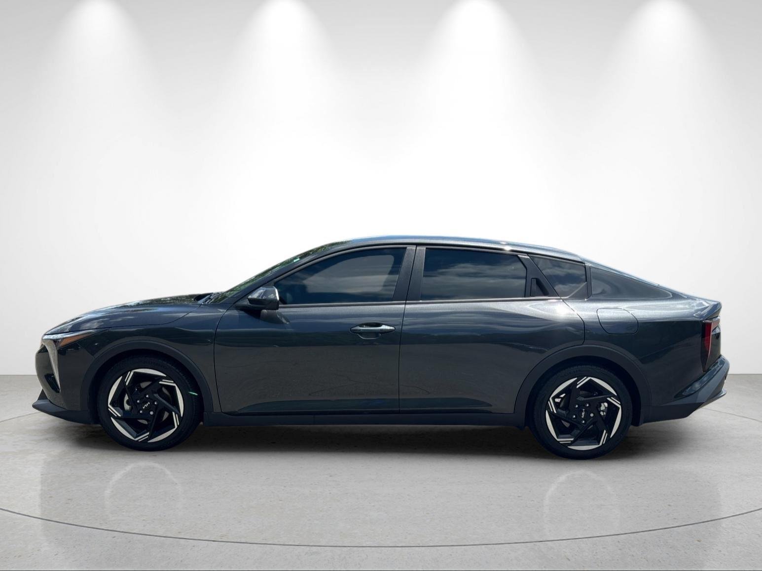 Used 2025 Interstellar Gray Kia EX image 2