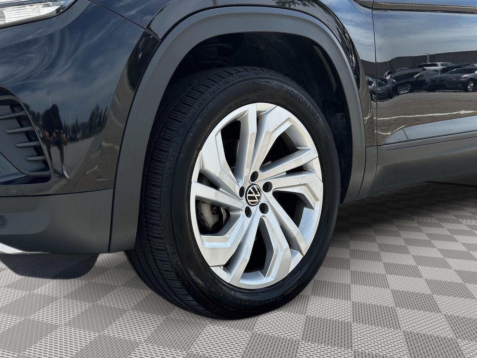 2021 Volkswagen Atlas SE w/Tech - Photo 8