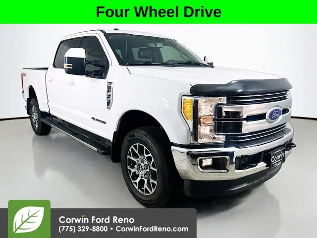 2017 Ford F-250 Lariat 4x4 Crew Cab 6-3/4' Box's photo