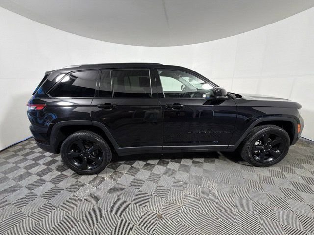 Certified Used 2023 Black Jeep Limited image 7