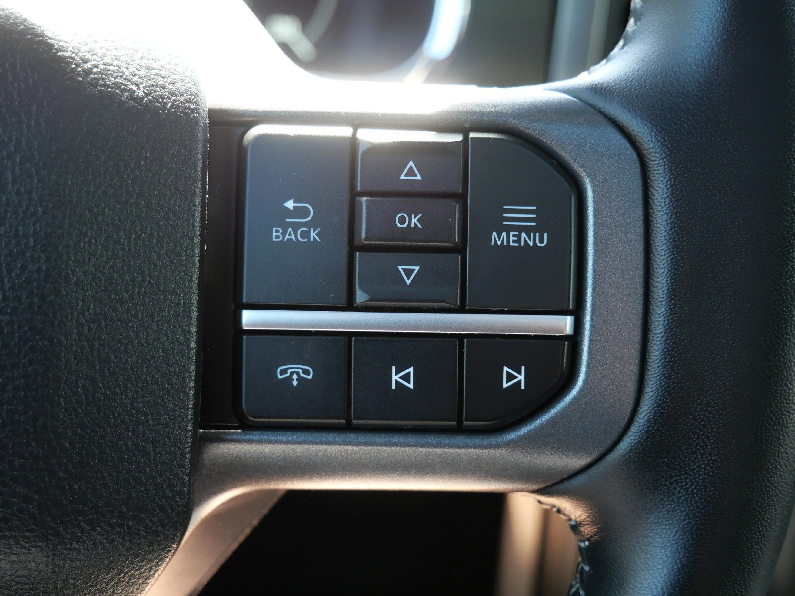 Certified Used 2023 Agate Black Metallic Ford LARIAT image 26