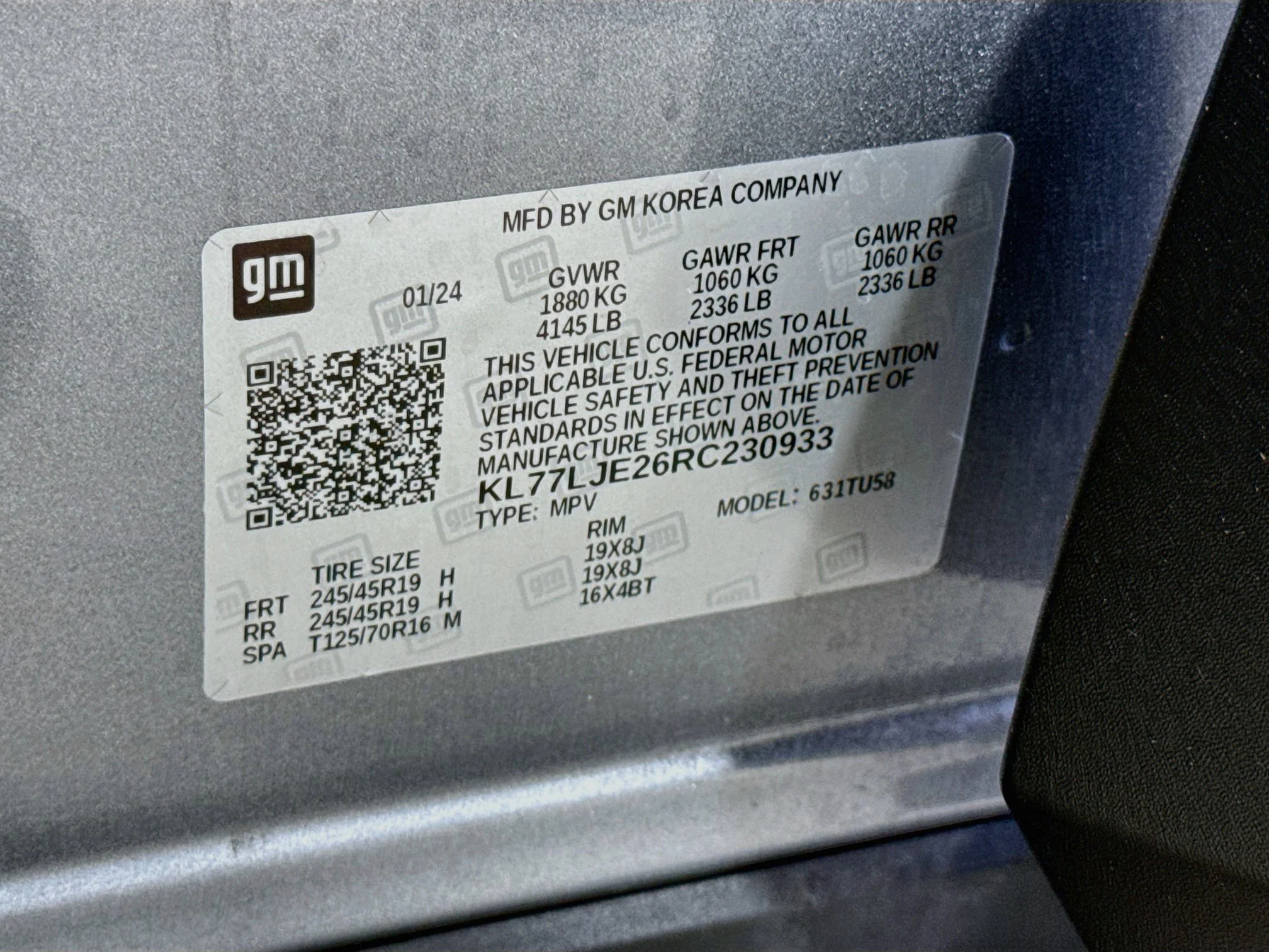Used 2024 Sterling Gray Metallic Chevrolet 2RS image 33