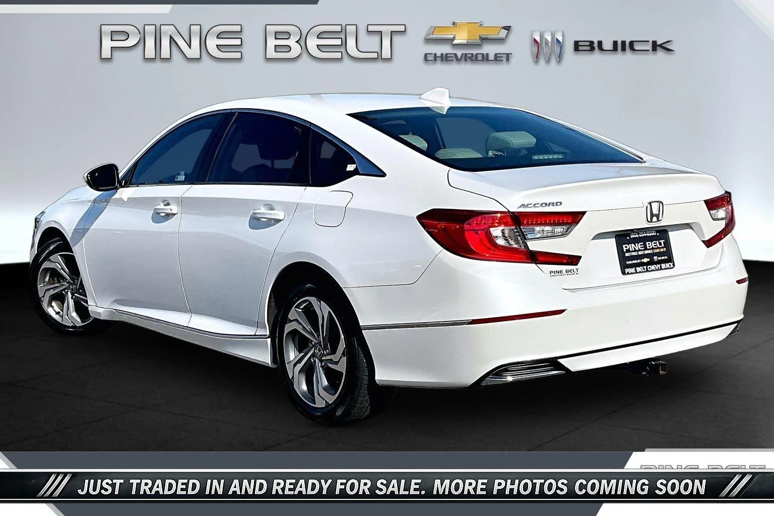 Used 2018  honda EX-L 1.5T CVT image 2