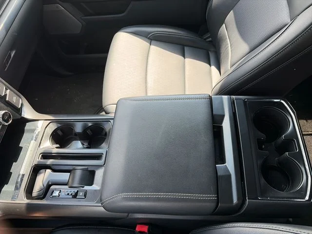 Used 2025 Blue Ford Lariat image 25