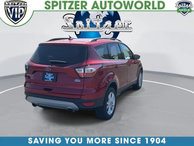 Used 2018 Red Ford SEL image 9
