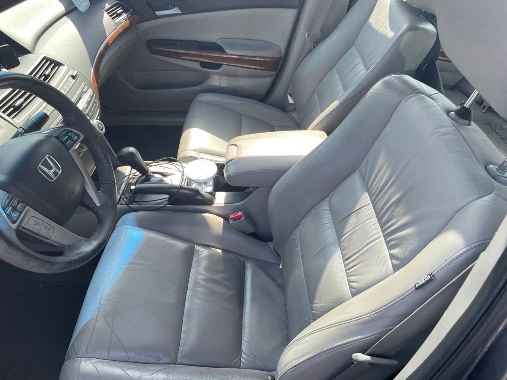 Used 2012 Polished Metal Metallic Honda EX-L image 1