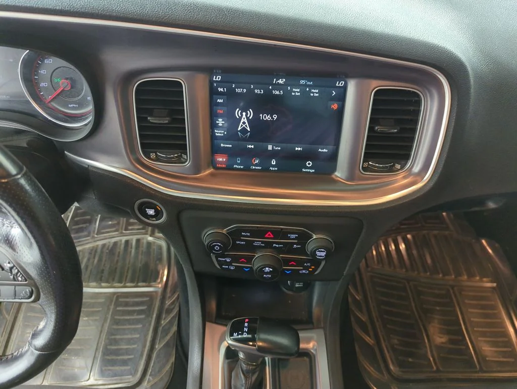 Used 2021 Triple Nickel Clearcoat Dodge R/T image 14
