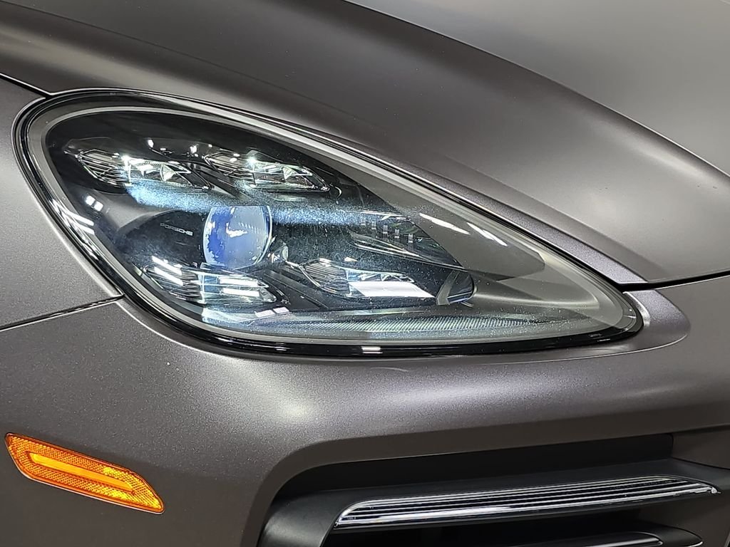 2022 Porsche Cayenne Platinum Edition - Photo 12
