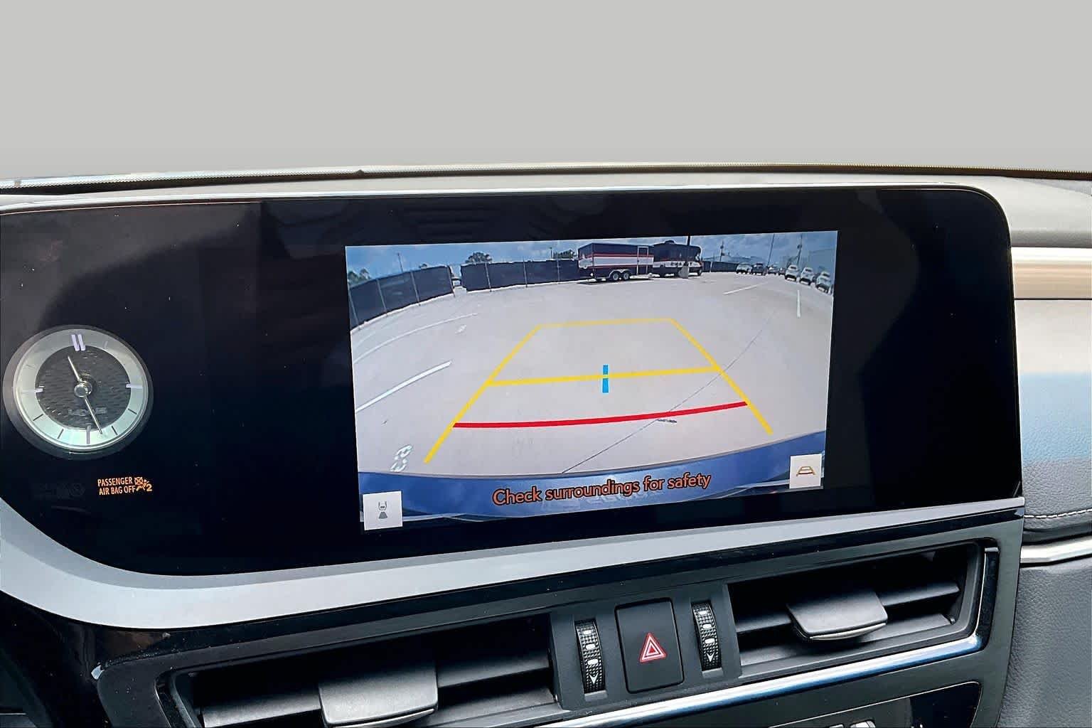 Used 2024 Cloudburst Gray Lexus F SPORT Handling image 27