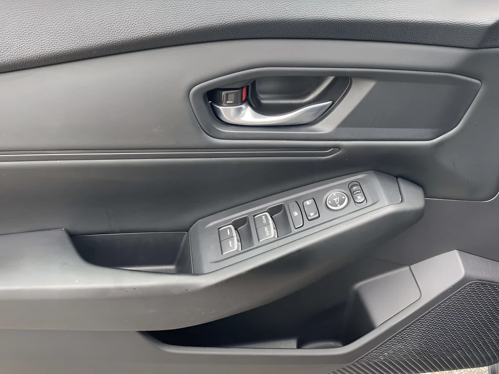 Used 2024 Gray Honda EX image 16
