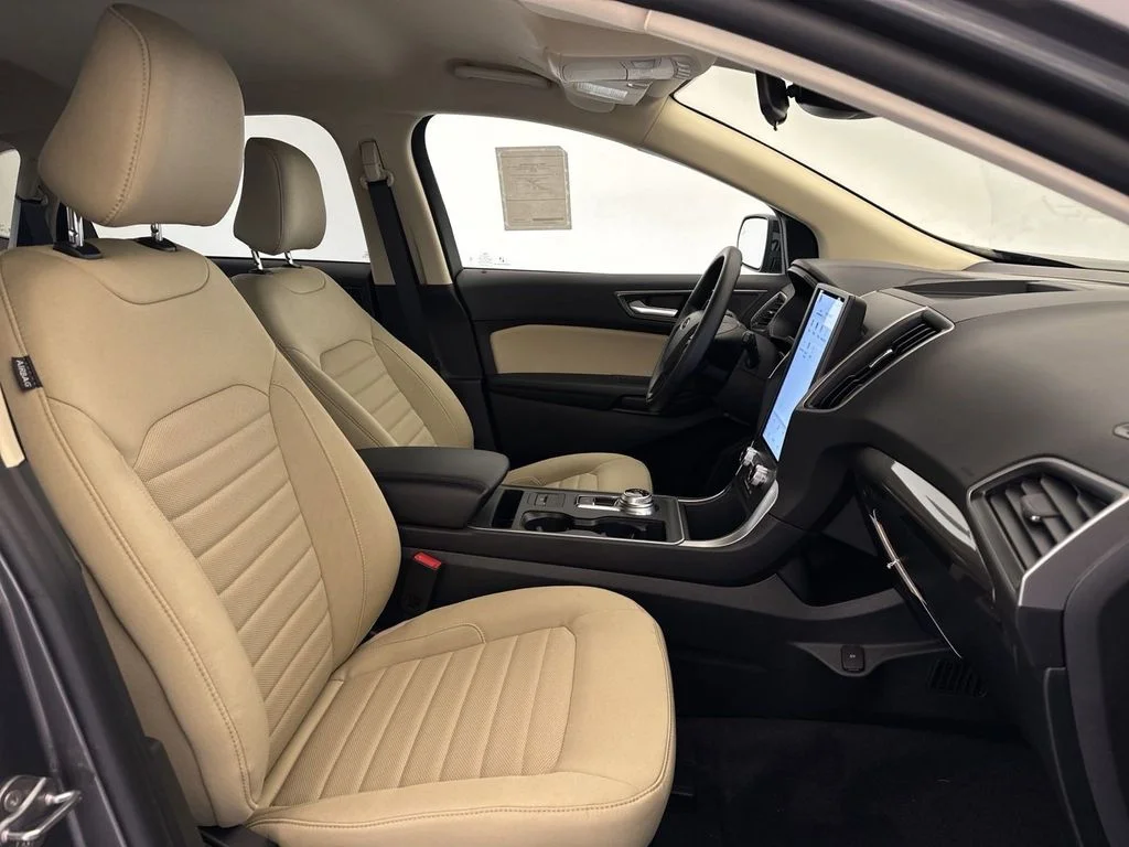 New 2024 Gray Ford SE image 24