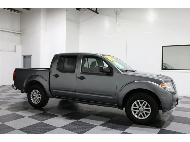 Pre-Owned 2019 Nissan Frontier SV