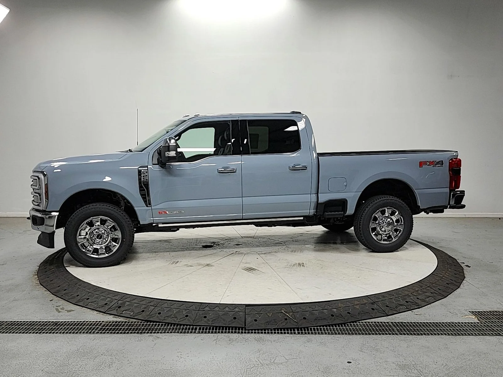 New 2026 Glacier Gray Metallic Tri-Coat Ford F-250® King Ranch® image 4