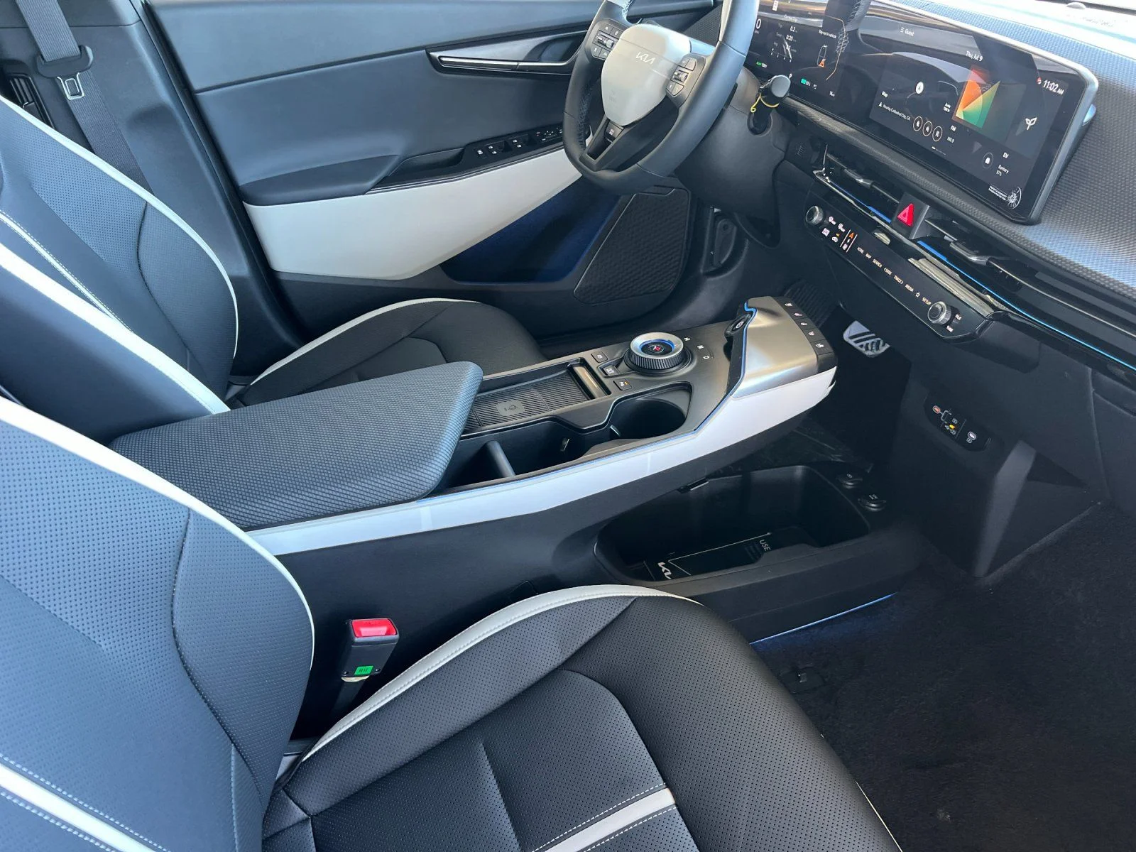 New 2026 White Kia GT-Line image 16