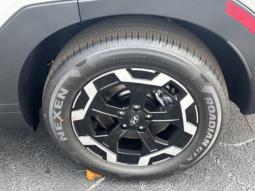 New 2026 Silver Hyundai SEL FWD image 18