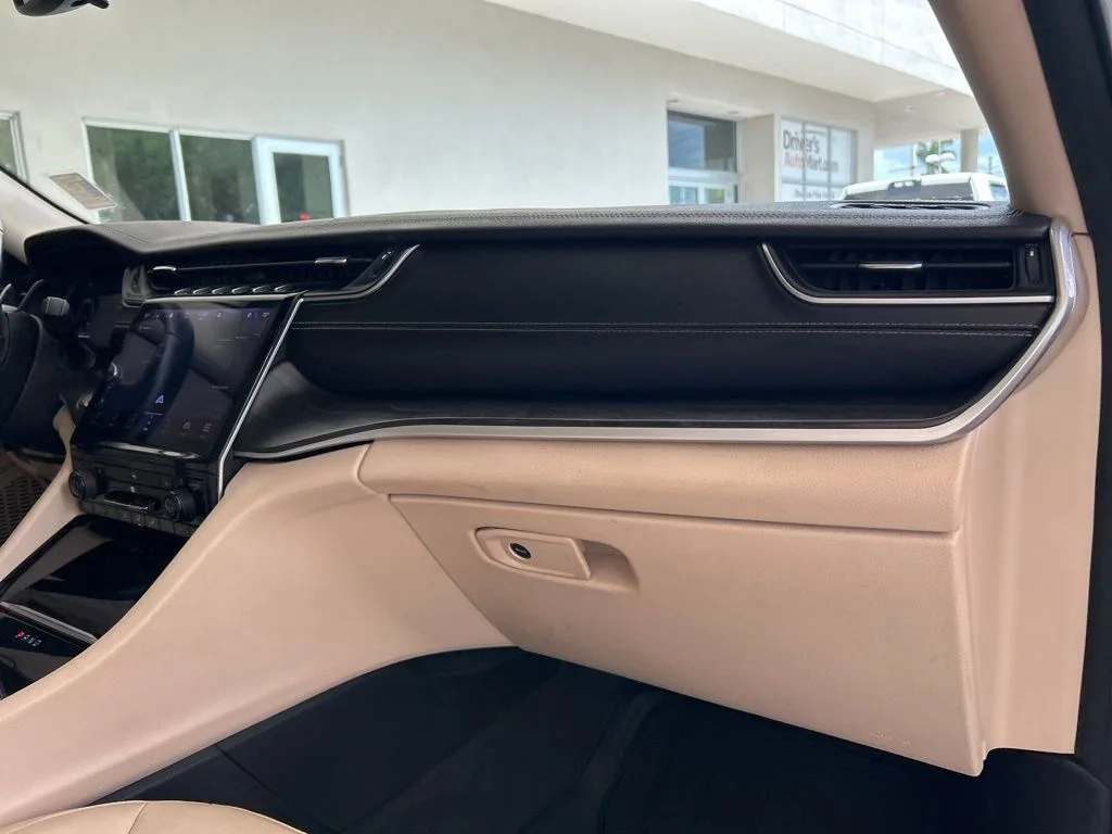 Used 2021 White Jeep Limited image 25