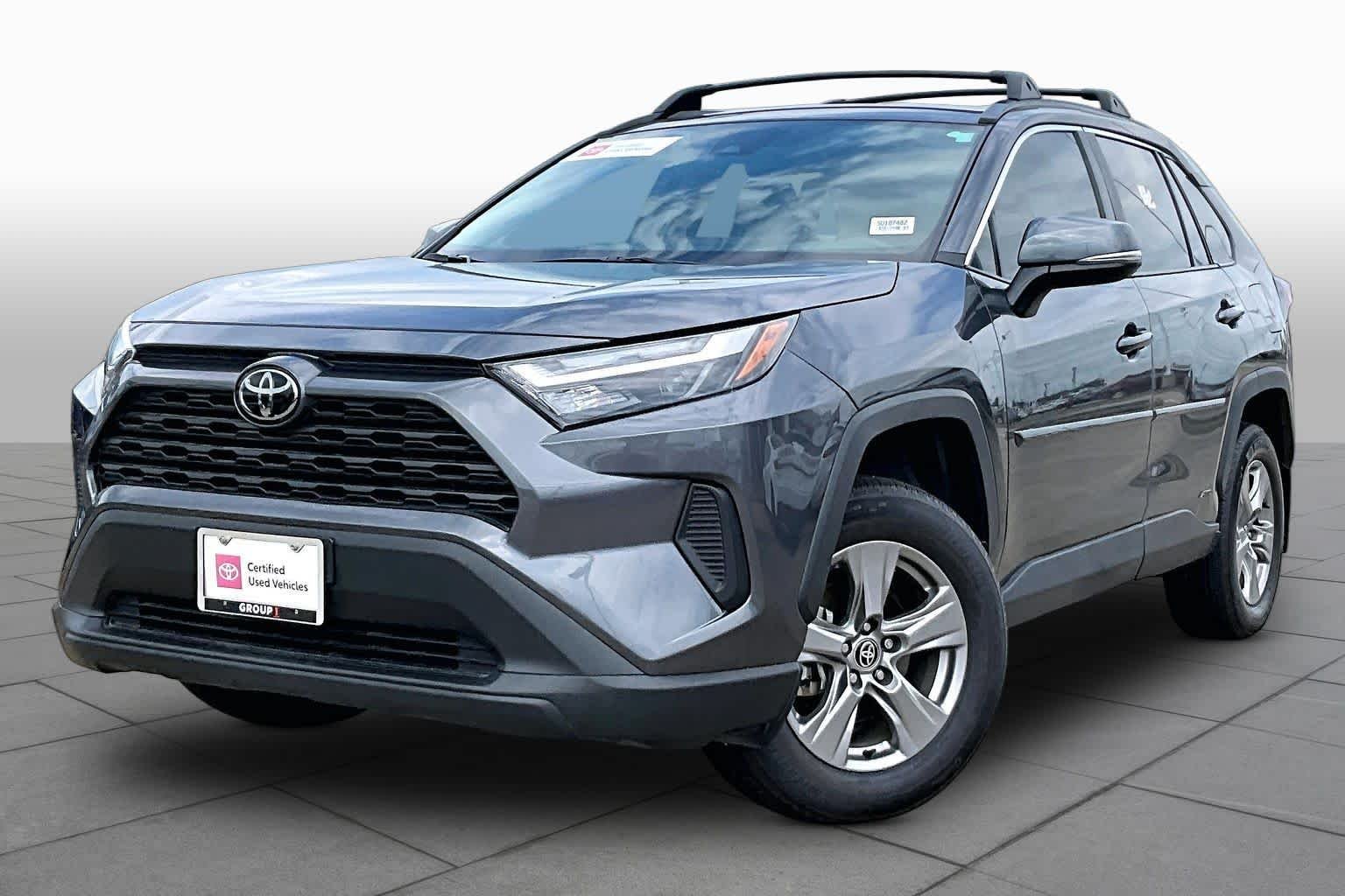 Used 2025 Magnetic Gray Metallic Toyota Hybrid XLE image 2