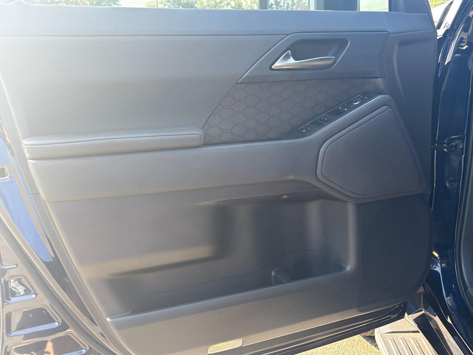 Used 2024 Nightfall Mica Lexus Premium+ image 13