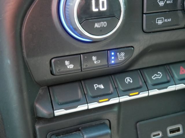Used 2022 Northsky Blue Metallic Chevrolet LTZ image 27