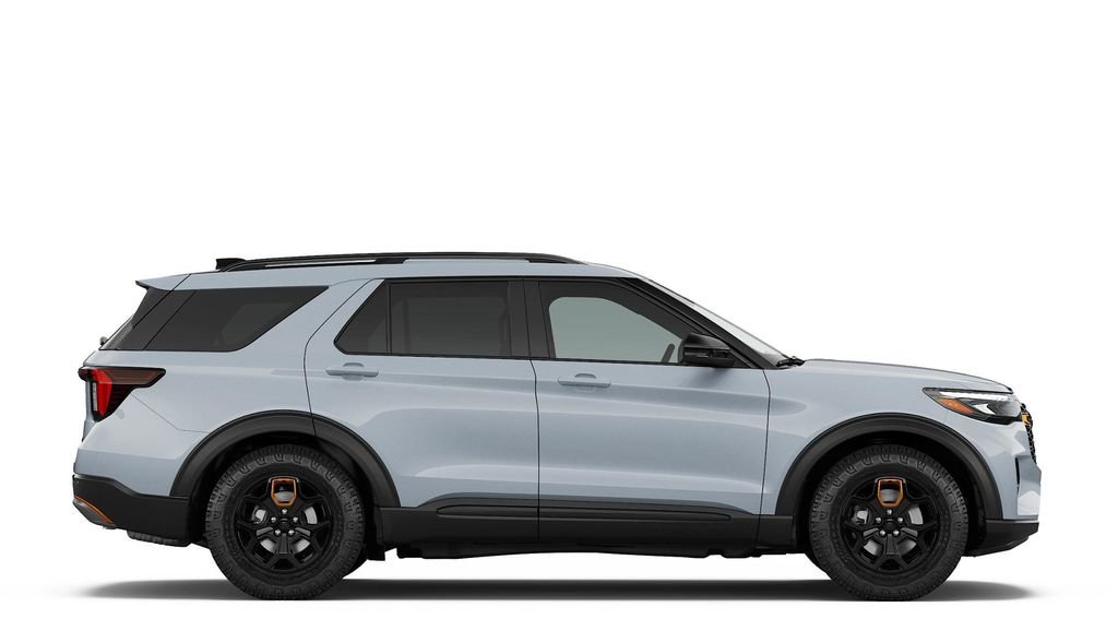 New 2026 Space White Metallic Ford Tremor® image 5
