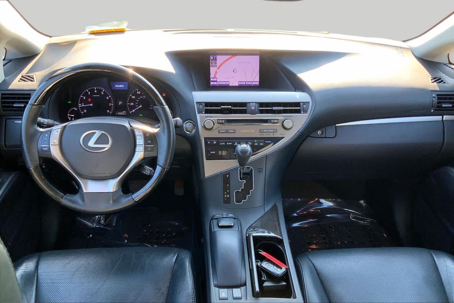 Used 2014 Obsidian Lexus  image 15