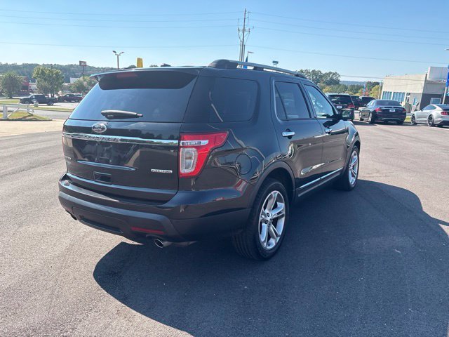 Used 2013 Black Ford Limited image 7