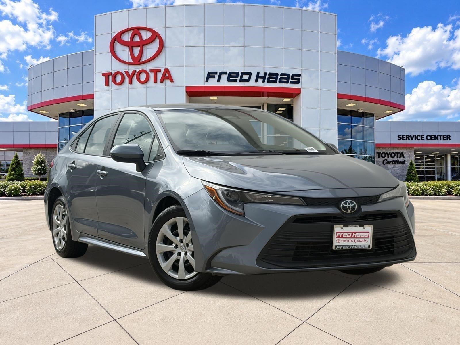 Used 2025 Celestite Toyota LE image 1