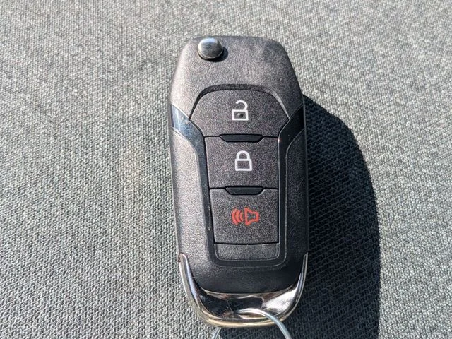 Certified Used 2025 Agate Black Metallic Ford XLT image 26