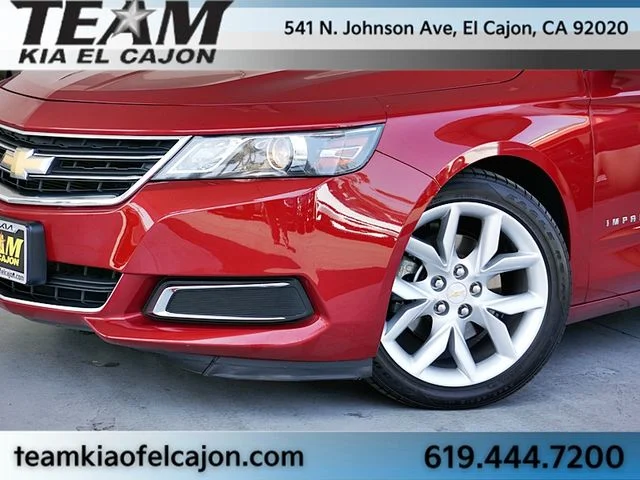 Used 2015 Red Chevrolet LT image 3