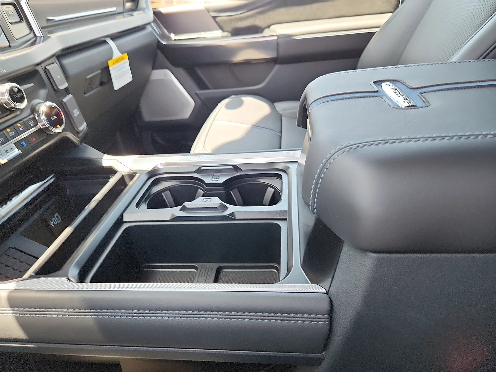 New 2026 Star White Metallic Tri-Coat Ford F-350® Platinum® image 25