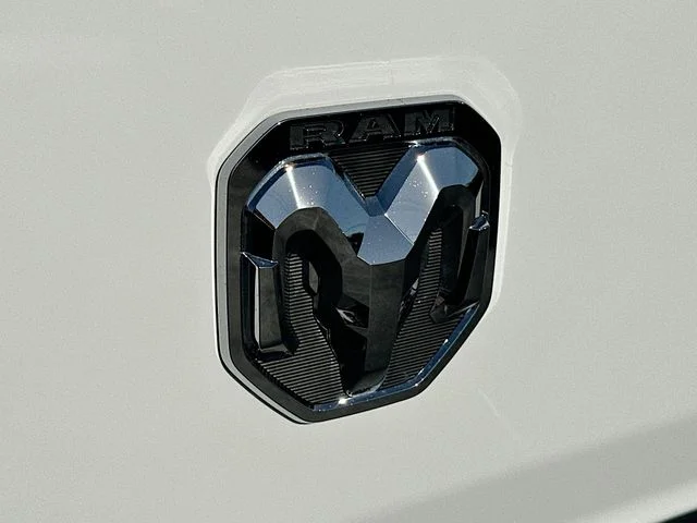New 2026 Bright White Clear-Coat Exterior Paint RAM High Roof image 17